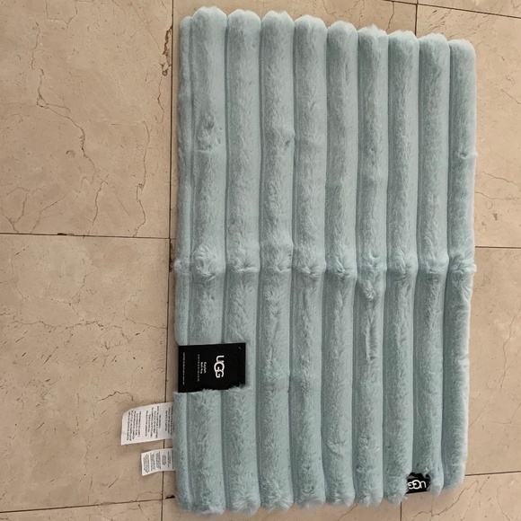 UGG Bath New Ugg Kaylah Bath Rug Poshmark